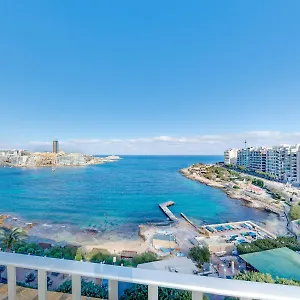 Carlton Malta
